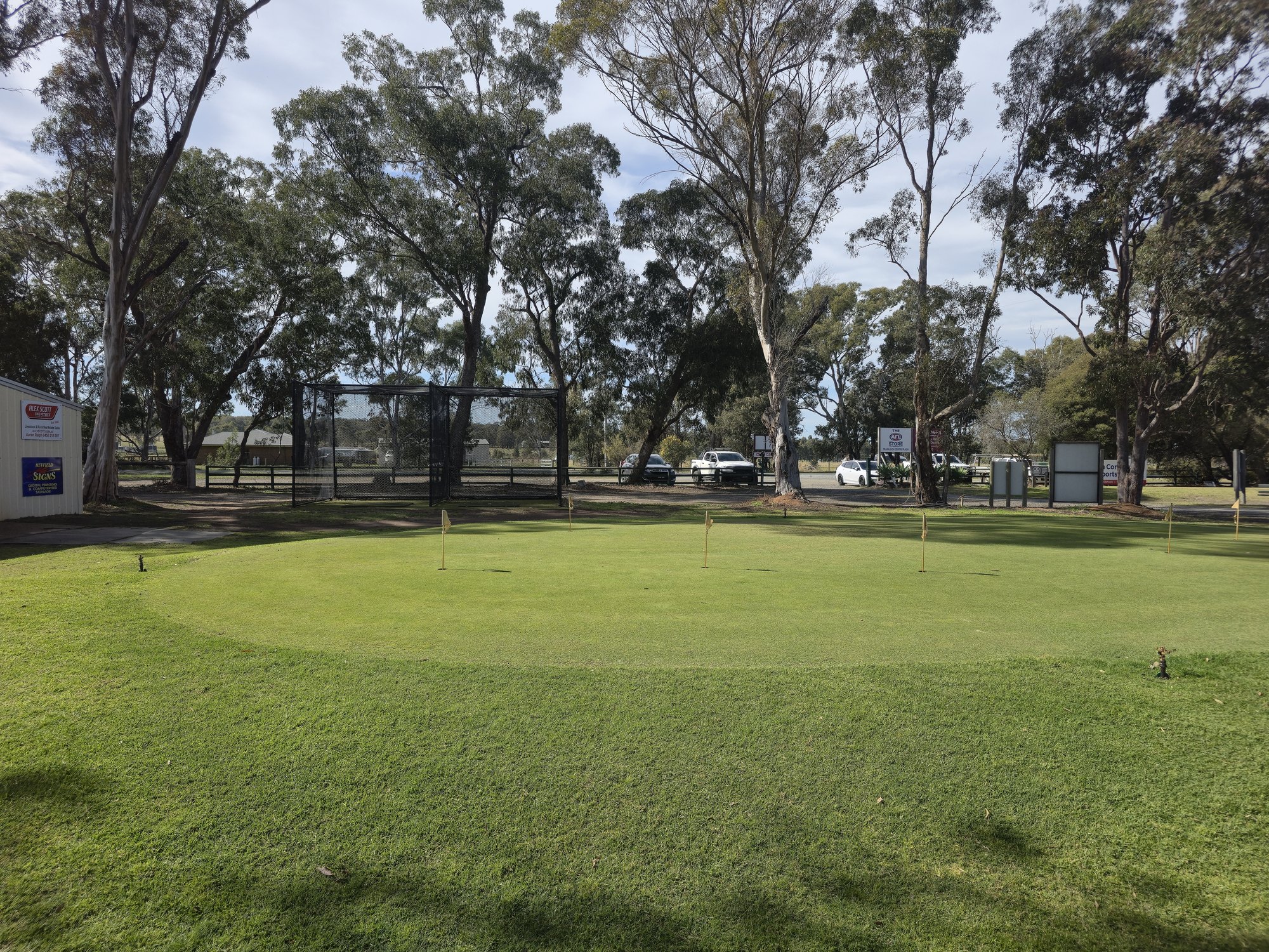 The putting green and practice net at Heyfield Golf Club
